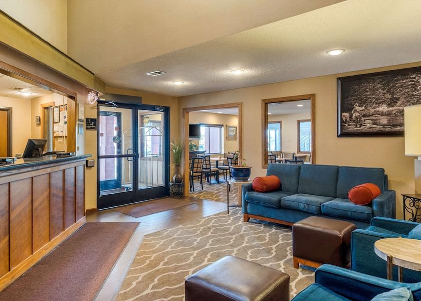 Colorado Pueblo Lobby