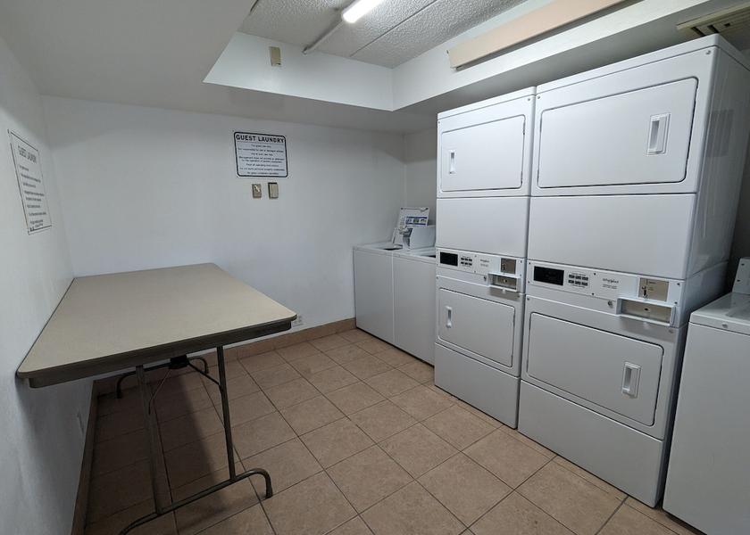Colorado Pueblo Laundry Room