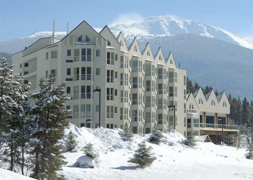 Colorado Winter Park Facade