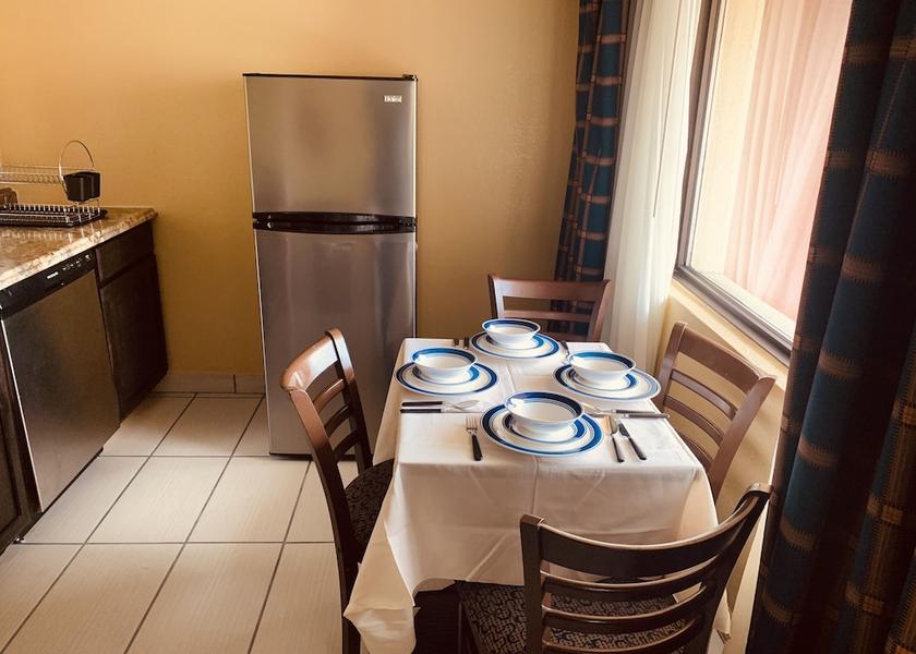 Connecticut New London Kitchen