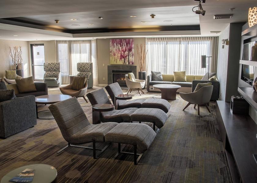 Connecticut Norwich Lobby