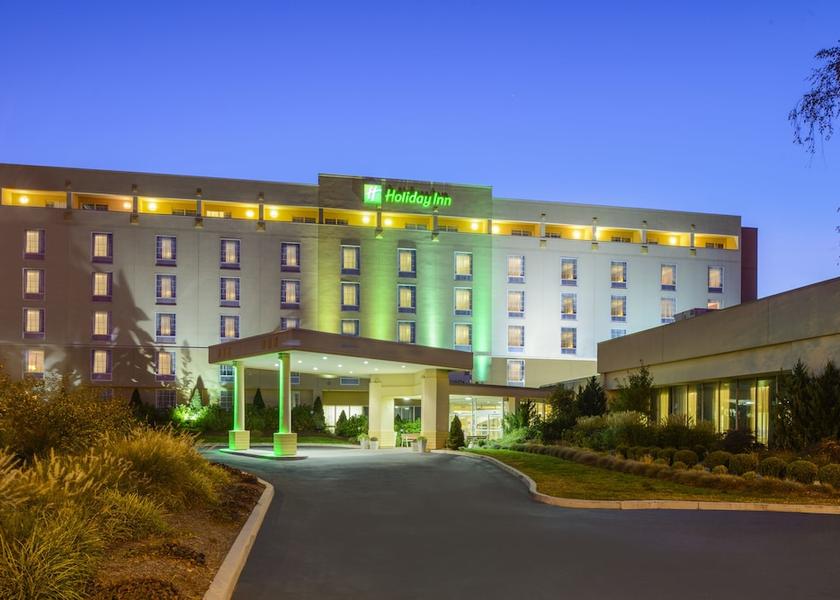 Connecticut Norwich Exterior Detail