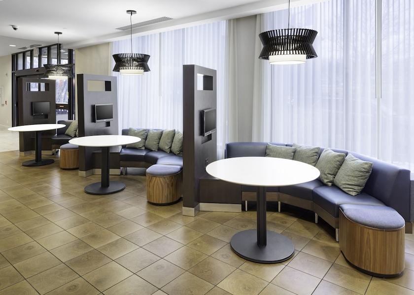 Connecticut Shelton Bar