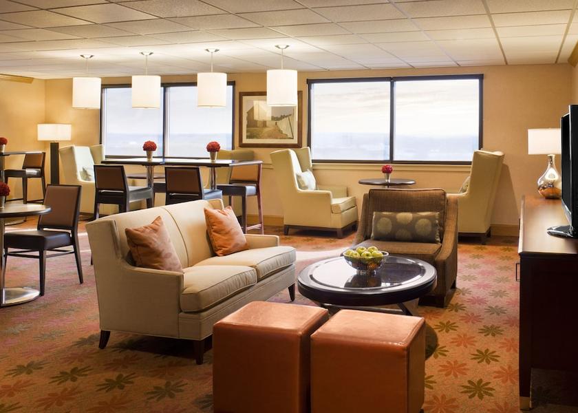 Connecticut Windsor Locks Executive Lounge