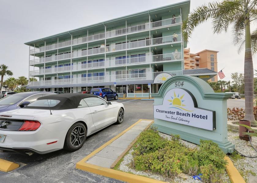 Florida Clearwater Beach Property Grounds