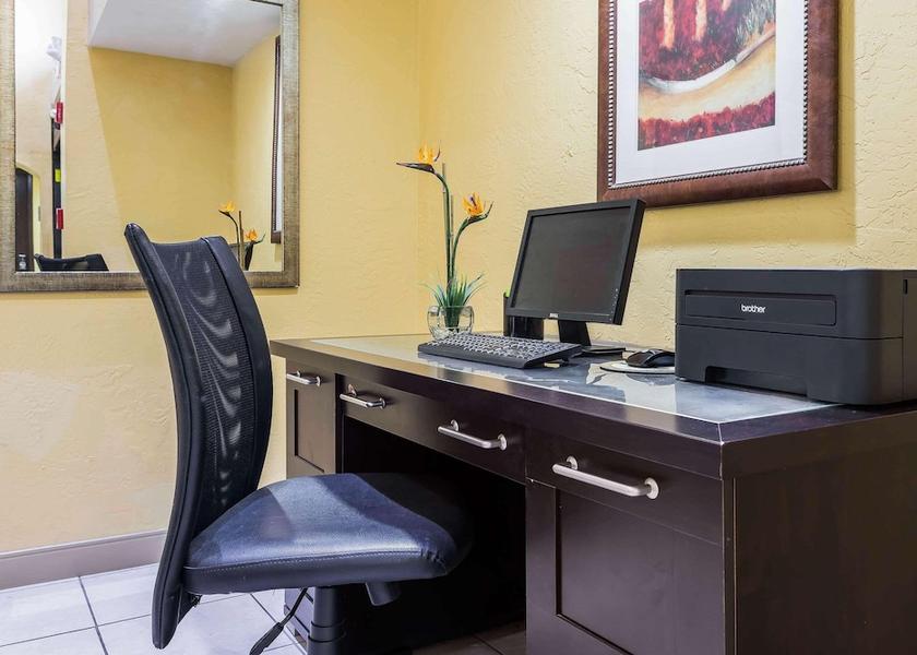 Florida Deerfield Beach Meeting Room