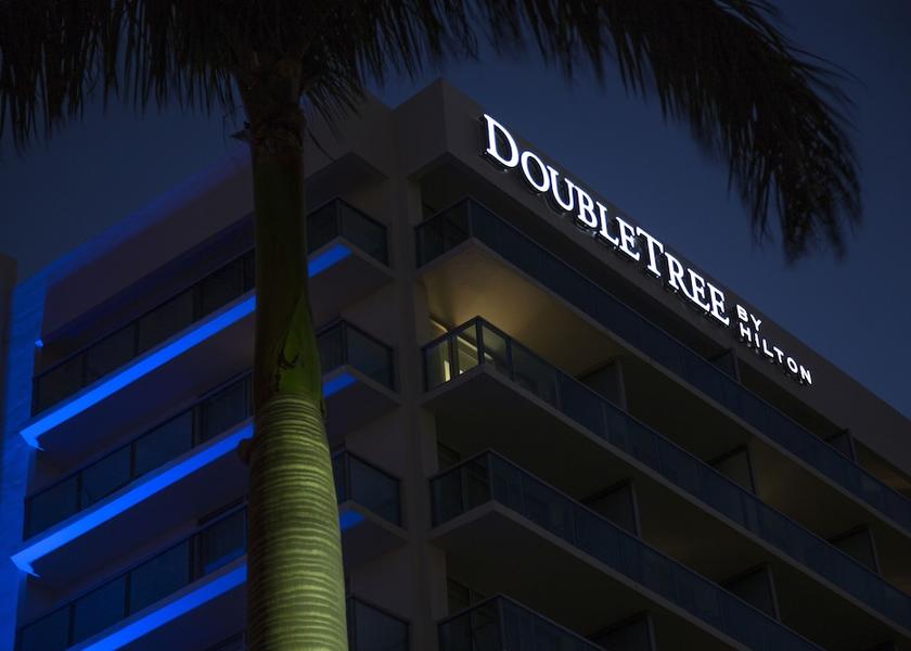 Florida Hollywood Front of property
