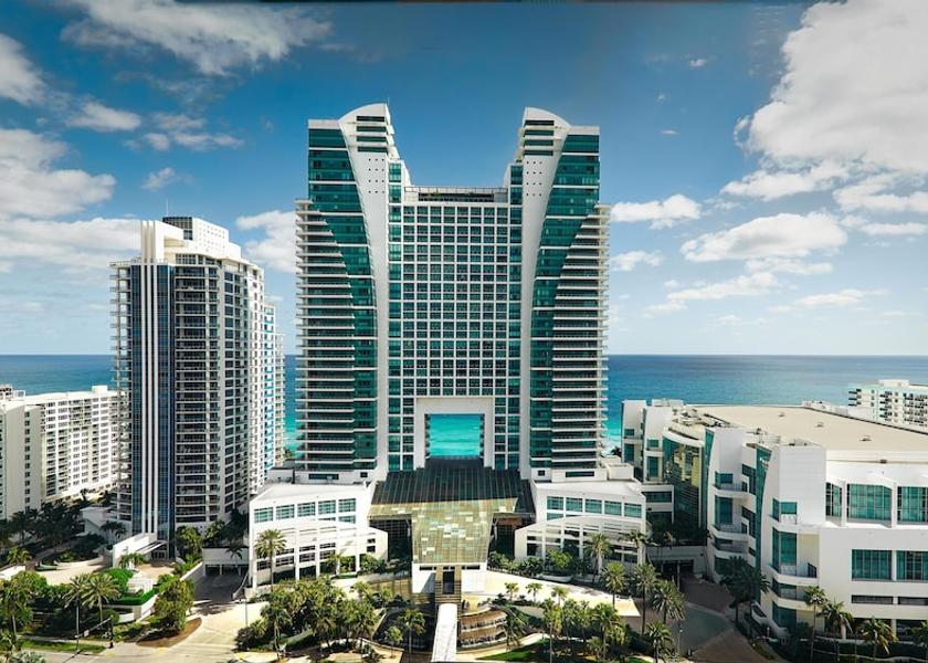 Florida Hollywood Exterior