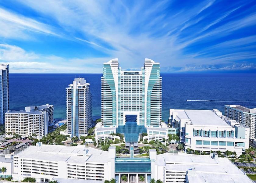 Florida Hollywood Exterior