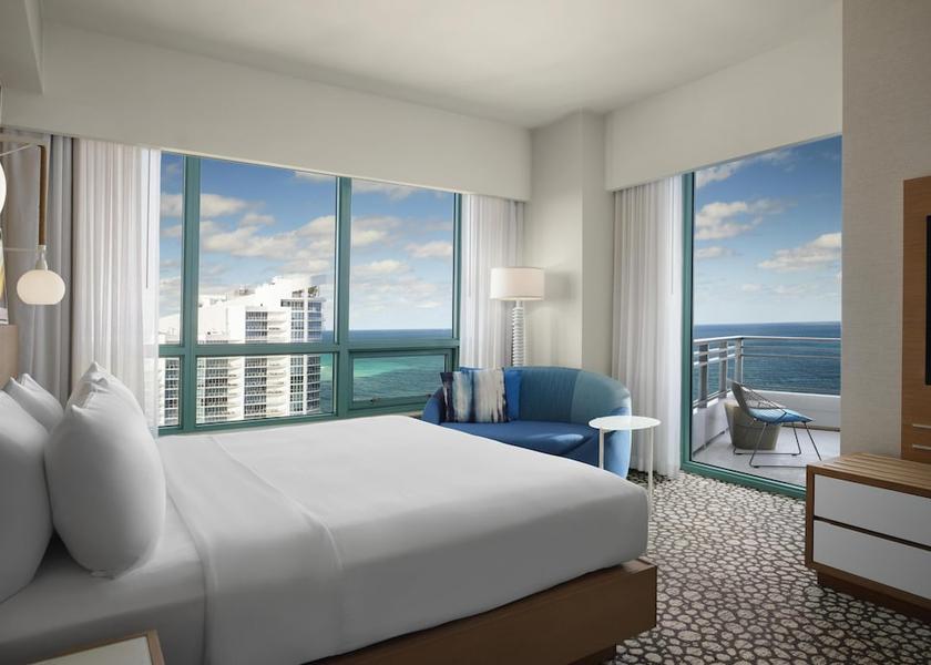 Florida Hollywood Room