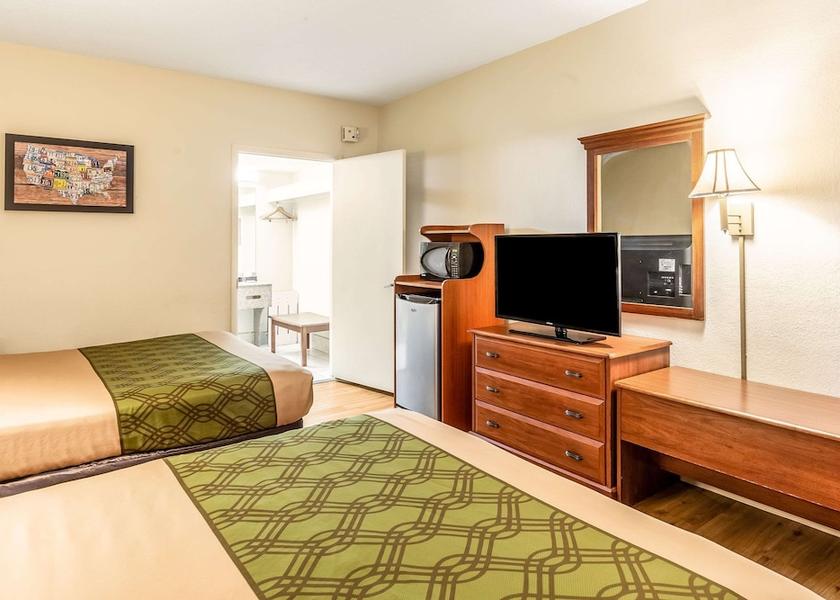 Florida Lake City Room