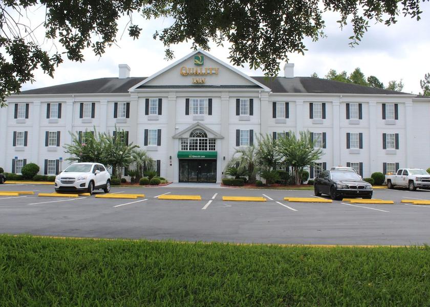Florida Lake City Exterior Detail