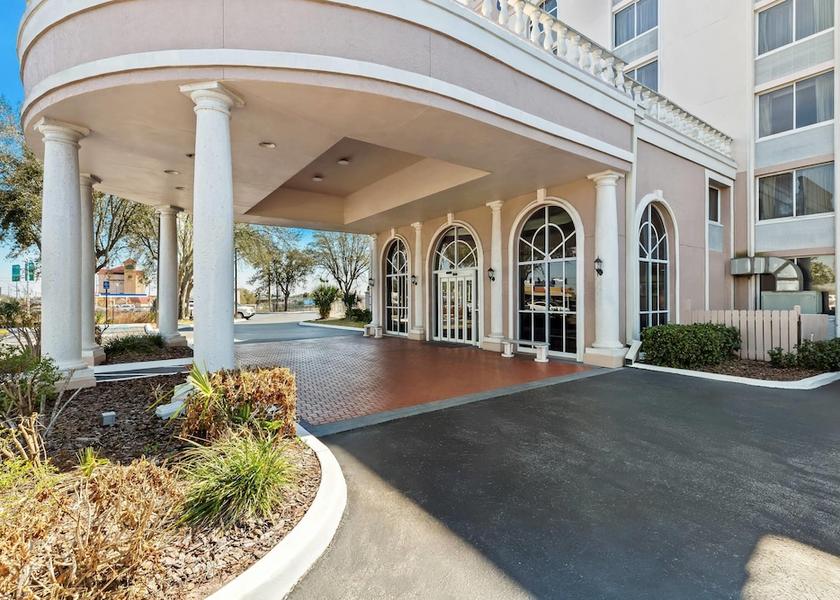 Florida Lakeland Exterior