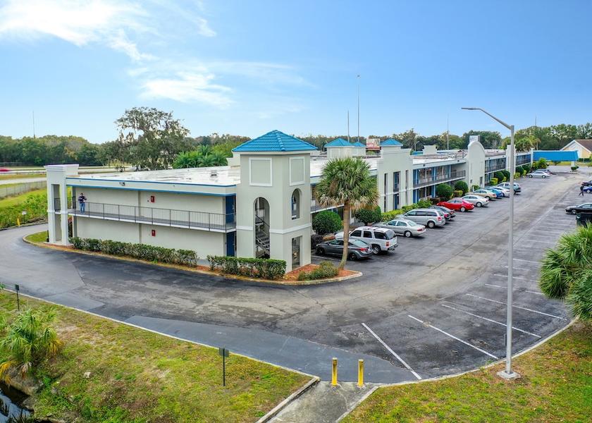 Florida Lakeland Exterior