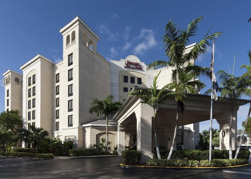 Florida Doral Exterior Detail