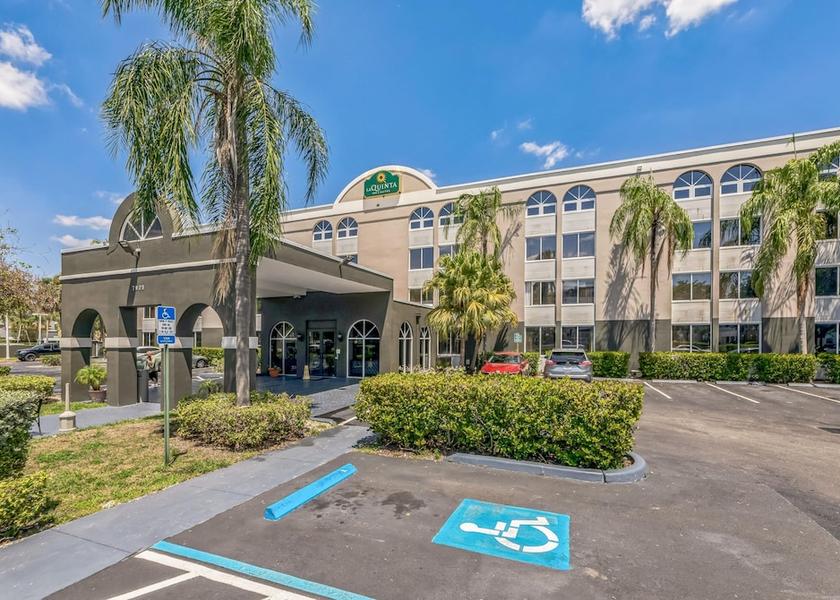 Florida Miami Lakes Exterior