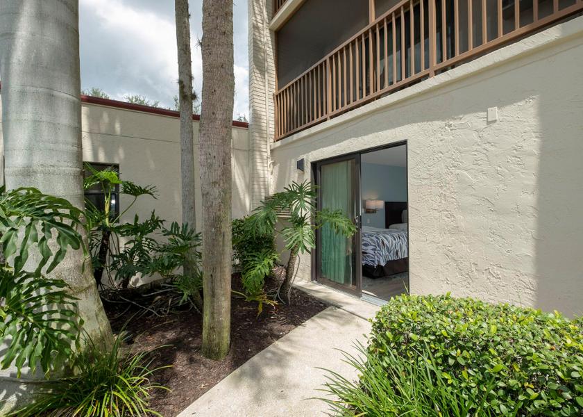 Florida Naples Hotel Exterior