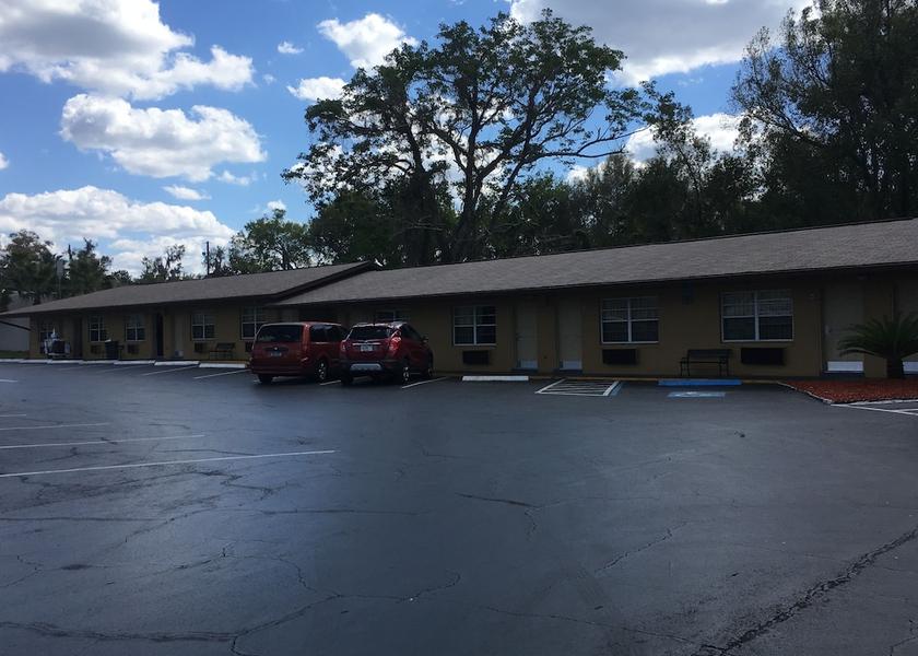 Florida Orange City Exterior Detail