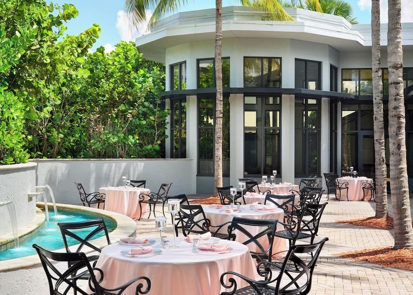 Florida Palm Beach Gardens Exterior Detail