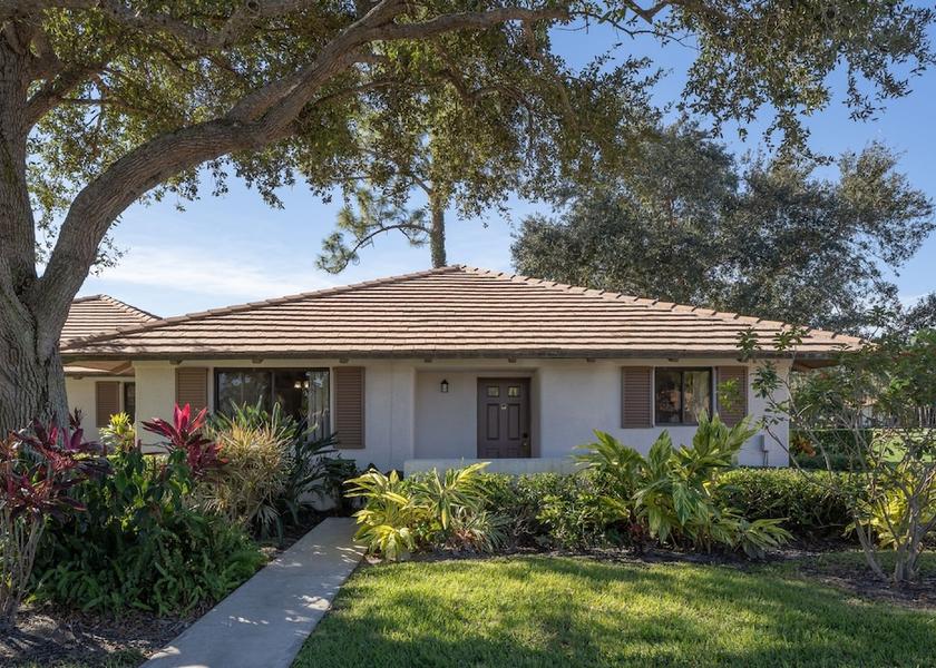 Florida Palm Beach Gardens Room