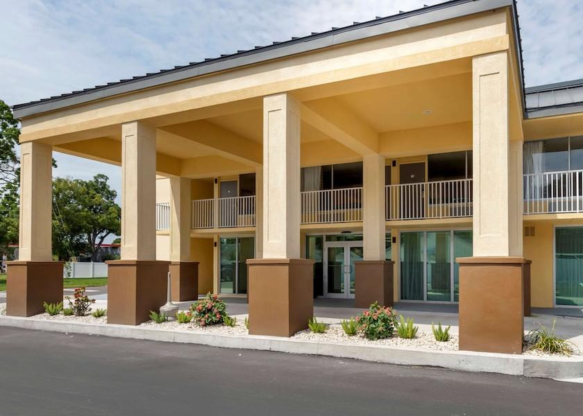 Florida St. Petersburg Exterior