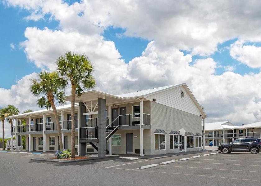 Florida Titusville Exterior Detail