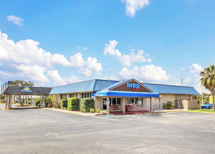 Florida Titusville Facade