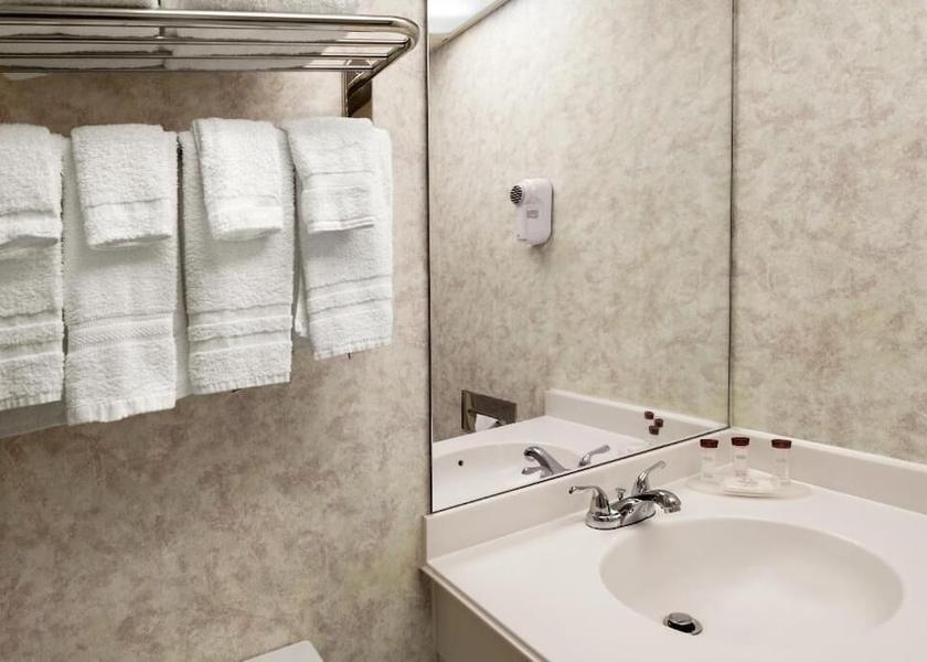 Florida Titusville Bathroom