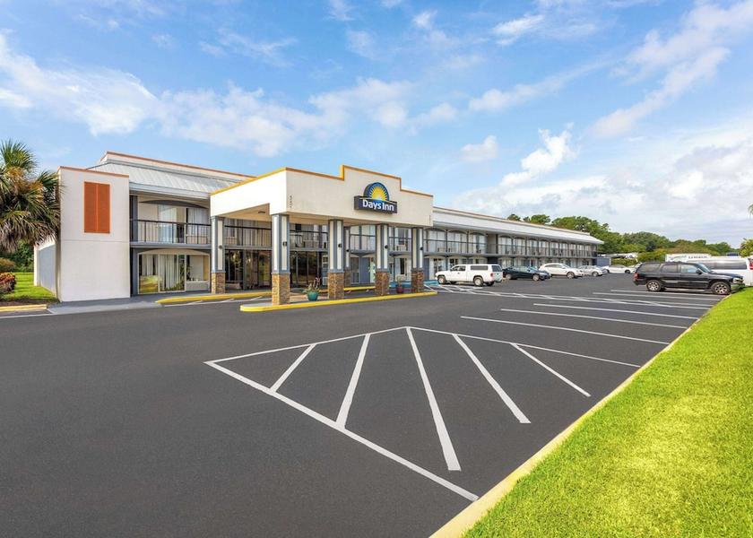 Florida Wildwood Exterior Detail