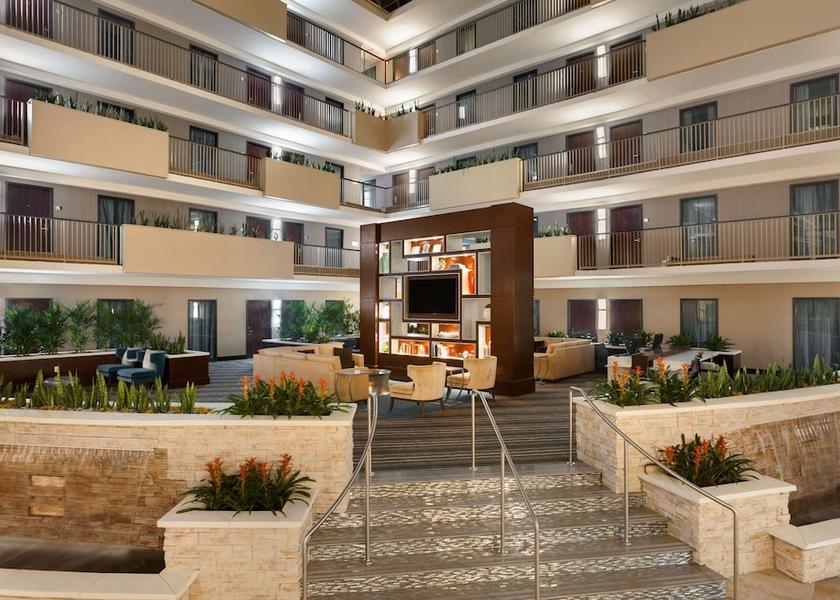 Georgia College Park Lobby