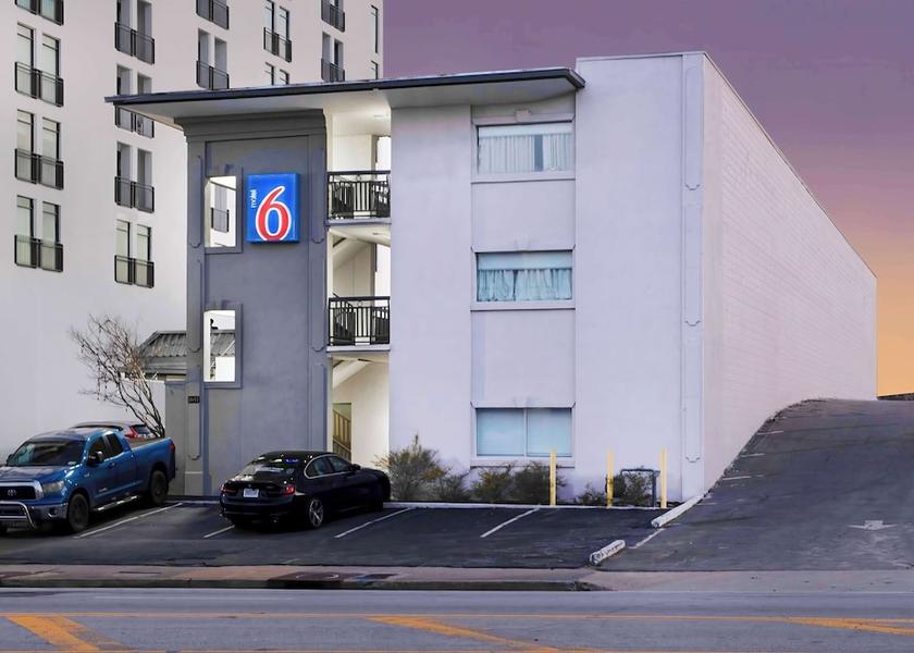 Georgia Atlanta Exterior Detail