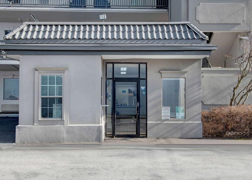 Georgia Atlanta Exterior Detail