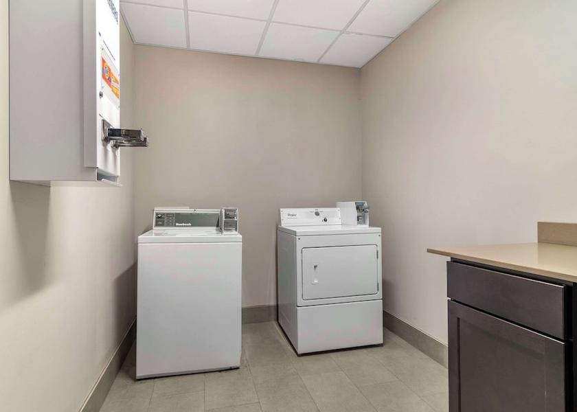 Georgia Calhoun Amenity