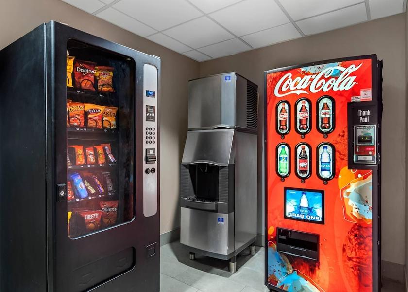 Georgia Calhoun Amenity