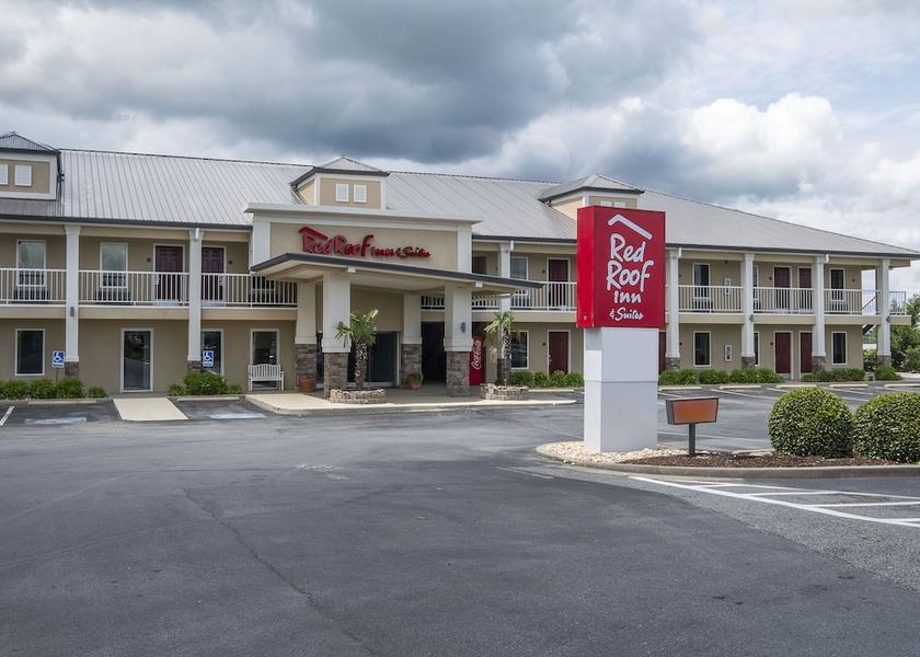 Georgia Calhoun Primary image