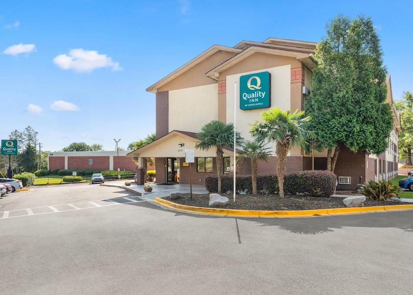 Georgia College Park Exterior Detail