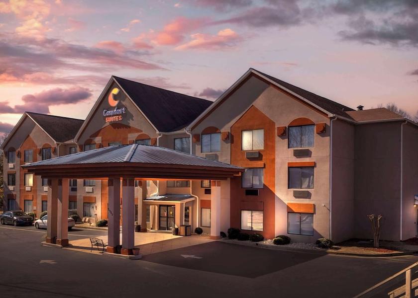 Georgia Lawrenceville Exterior Detail