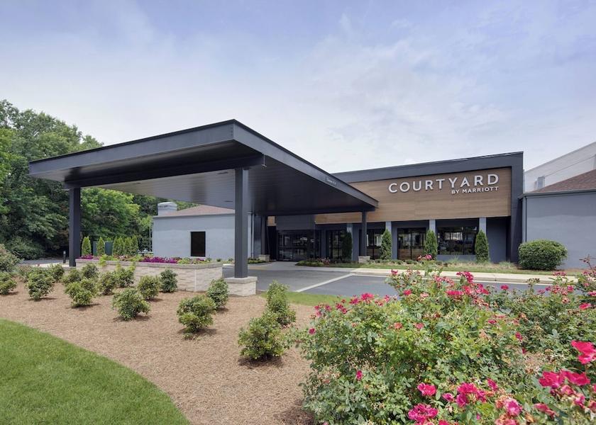 Georgia Marietta Exterior Detail