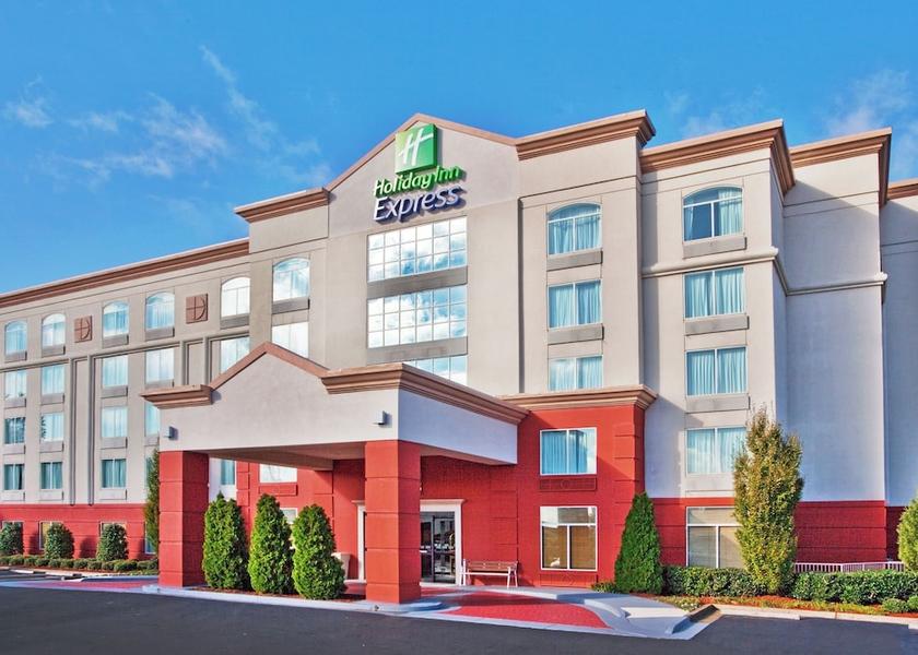 Georgia Marietta Exterior Detail