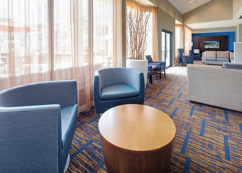 Georgia Peachtree Corners Lobby