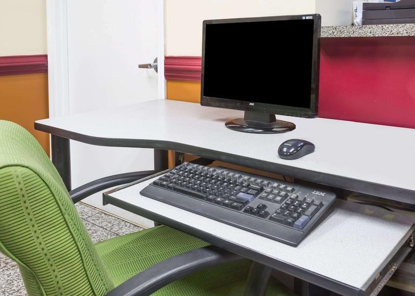 Georgia Peachtree Corners Business Centre