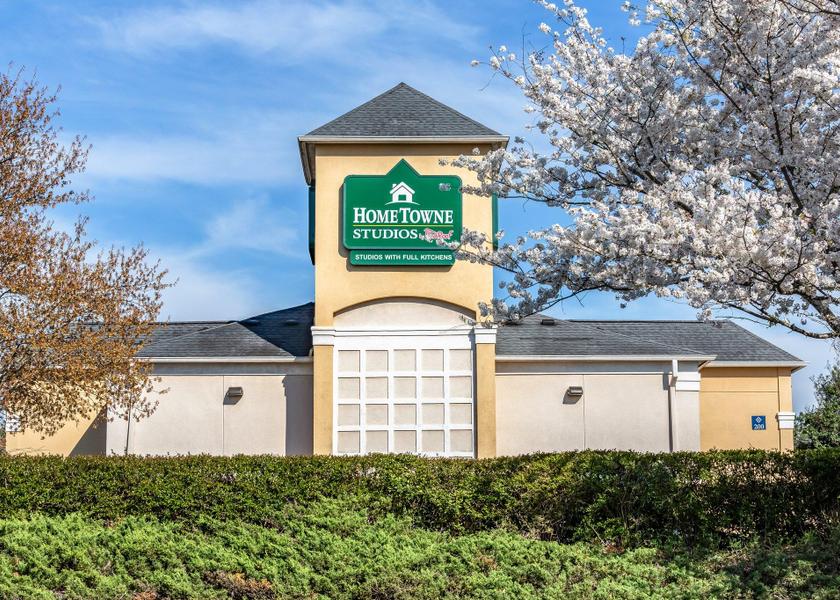 Georgia Peachtree Corners exterior view