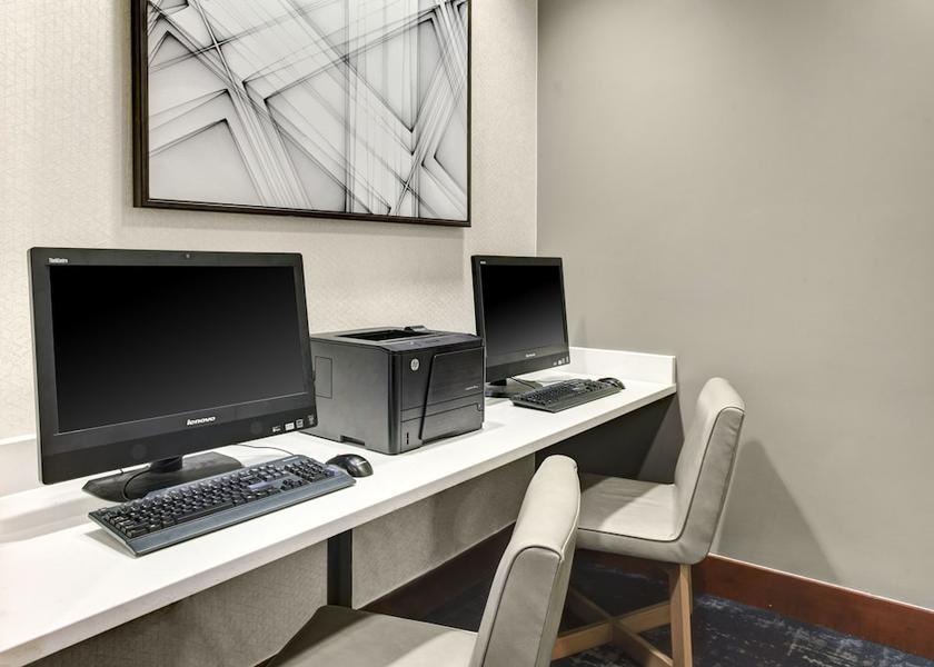 Georgia Peachtree Corners Business center
