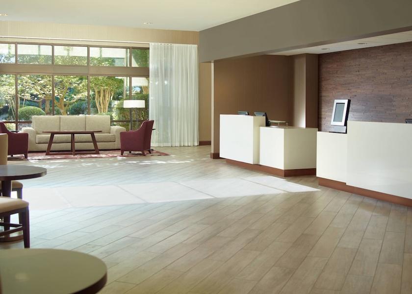 Georgia Peachtree Corners Reception