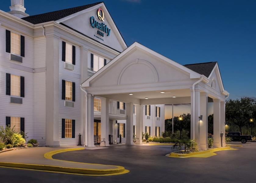 Georgia Pooler Facade