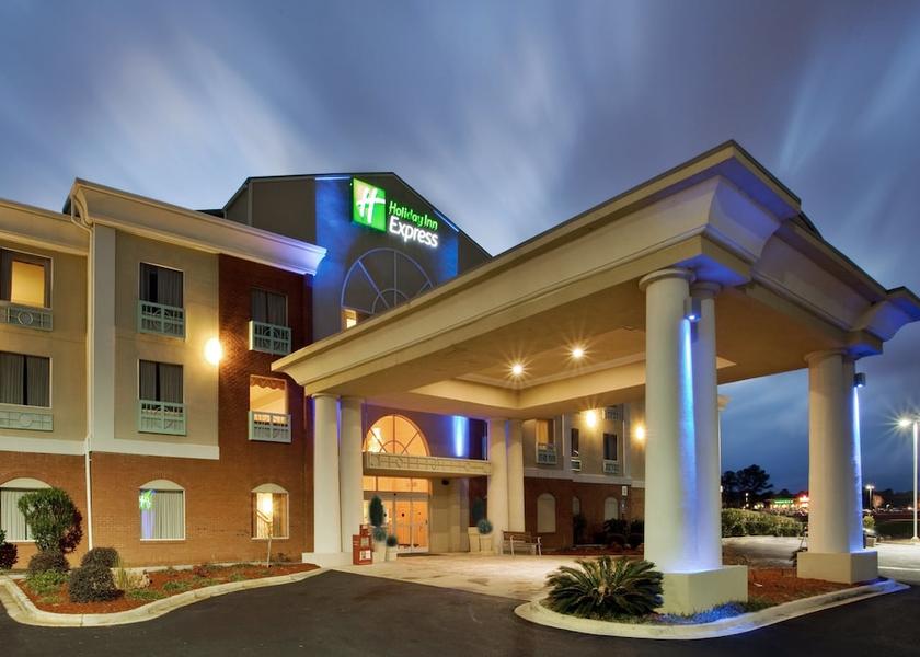 Georgia Thomasville Exterior Detail