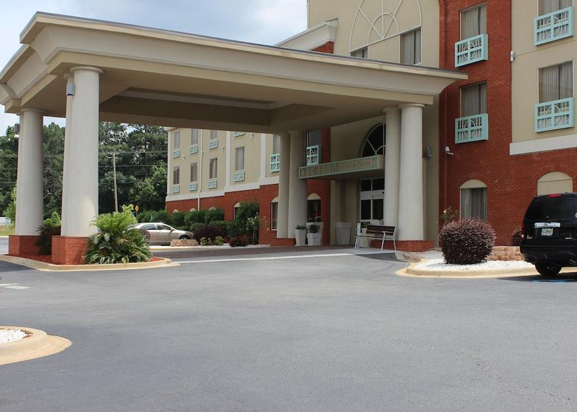 Georgia Thomasville Exterior Detail