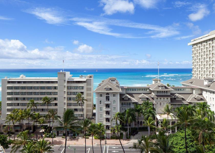 Hawaii Honolulu Hotel Exterior