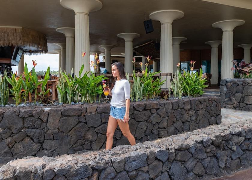 Hawaii Kailua-Kona Poolside bar