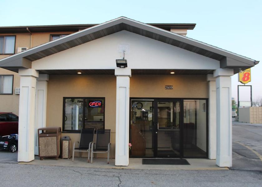 Iowa Clear Lake Exterior Detail